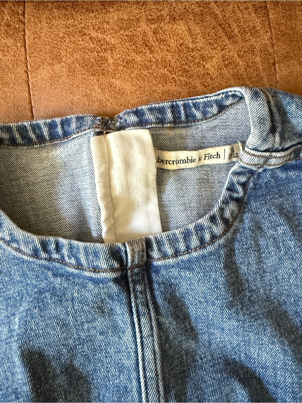 Abercrombie & Fitch Blue Denim Top - Picture 2 of 3